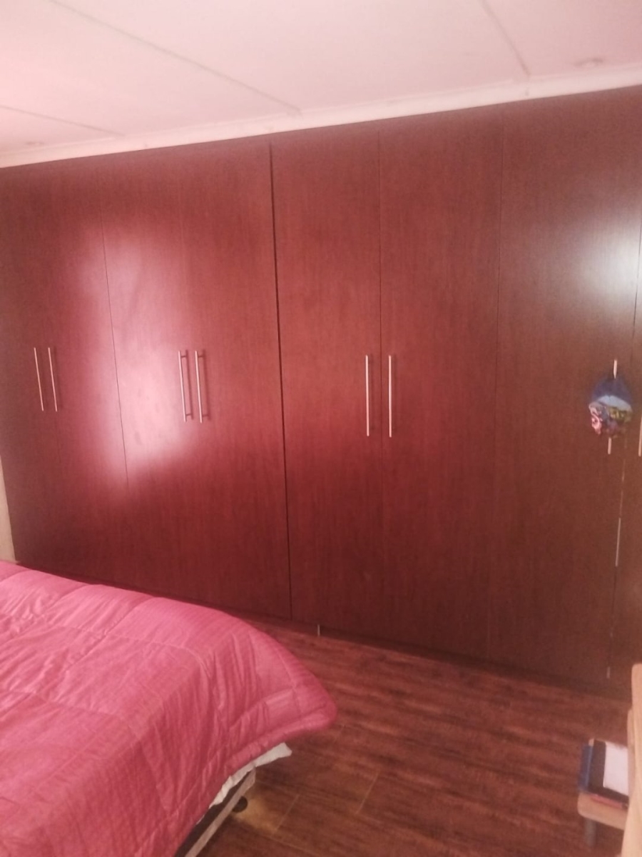 3 Bedroom Property for Sale in Portlands Western Cape
